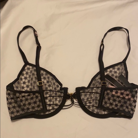 Victoria's Secret Starburst unlined demi bra - Picture 4 of 6